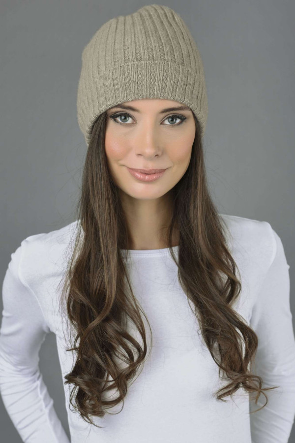 Pure Cashmere Fisherman Ribbed Beanie Hat in Camel Brown 2
