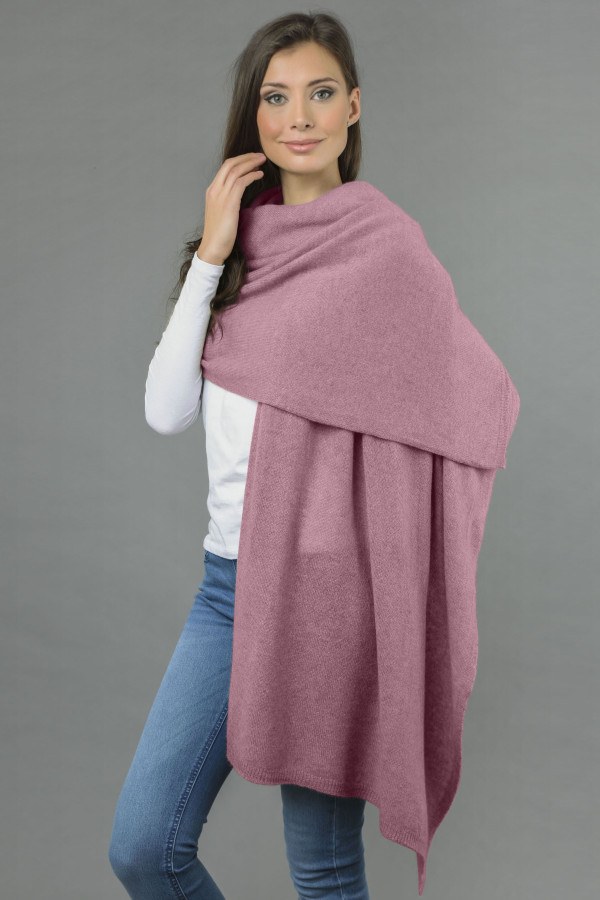 Pure Cashmere Wrap in Antique Pink 3