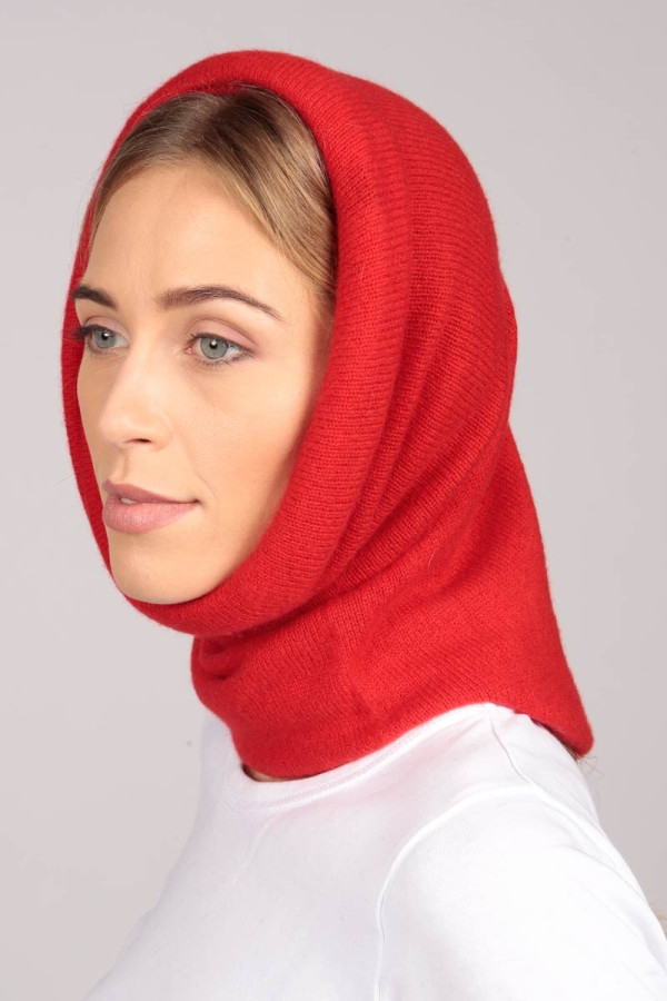 Cashmere snood in red