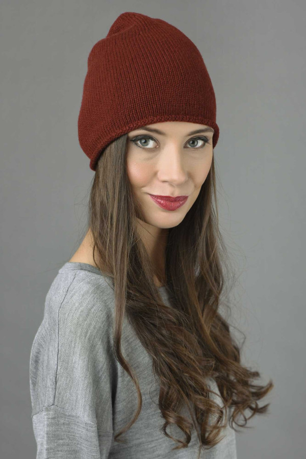 Pure Cashmere Plain Knitted Beanie Hat in Bordeaux 3