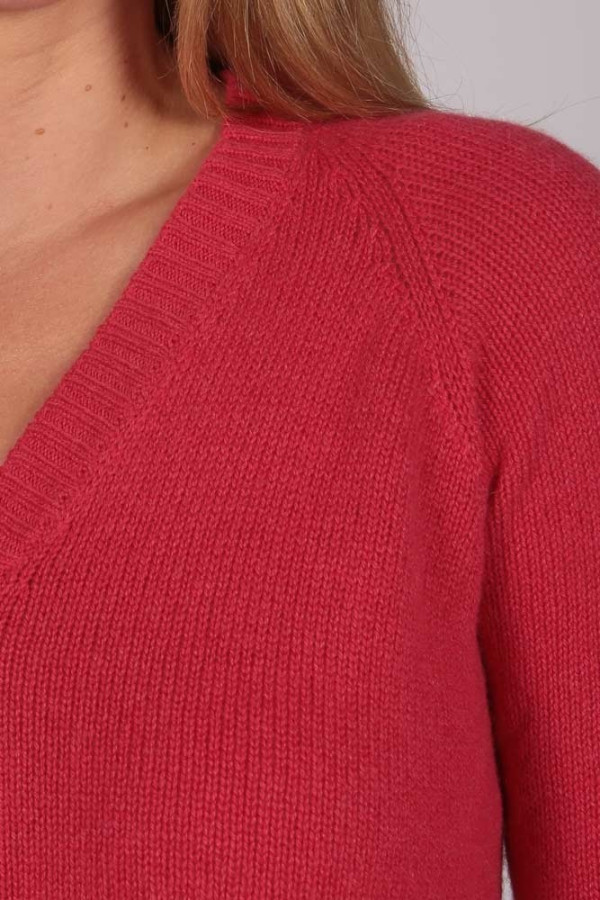 Coral Red V-Neck Cashmere Sweater detail