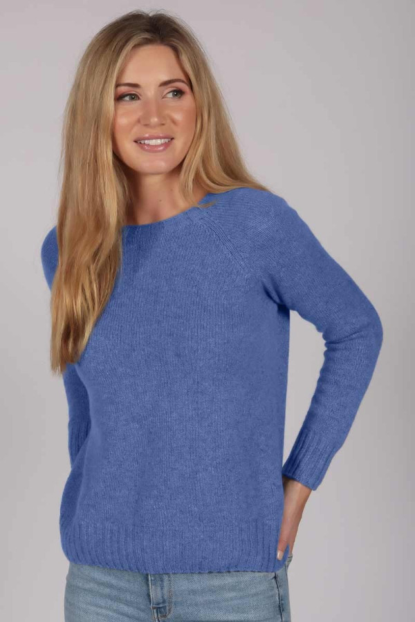 Periwinkle Blue Crew Neck Sweater 100% Cashmere detail