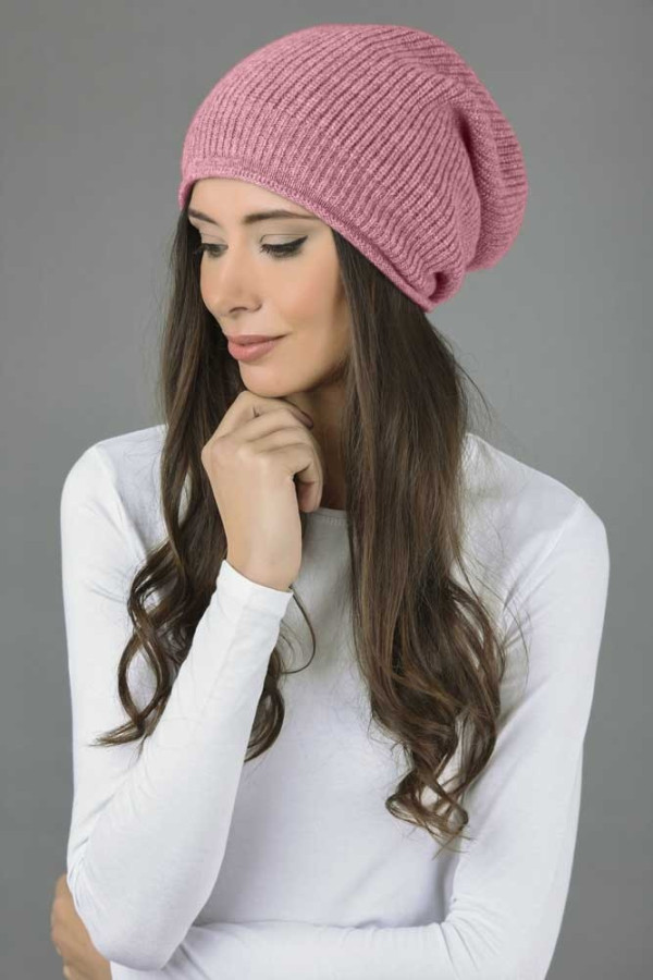 Pure Cashmere Ribbed Knitted Slouchy Beanie Hat in Antique Pink 01