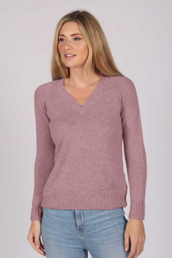 Antique Pink V-Neck Cashmere Sweater  close up