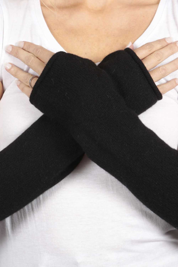 Longs gants / chauffe-poignet sans doigts pur cachemire en noir. Fabriqué en Italie