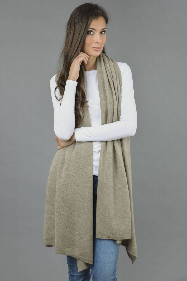 Knitted Pure Cashmere Wrap in Camel Brown