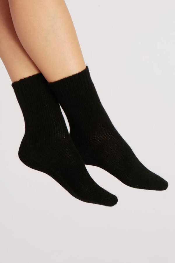 Cashmere Bed Socks in Black Plain Knit