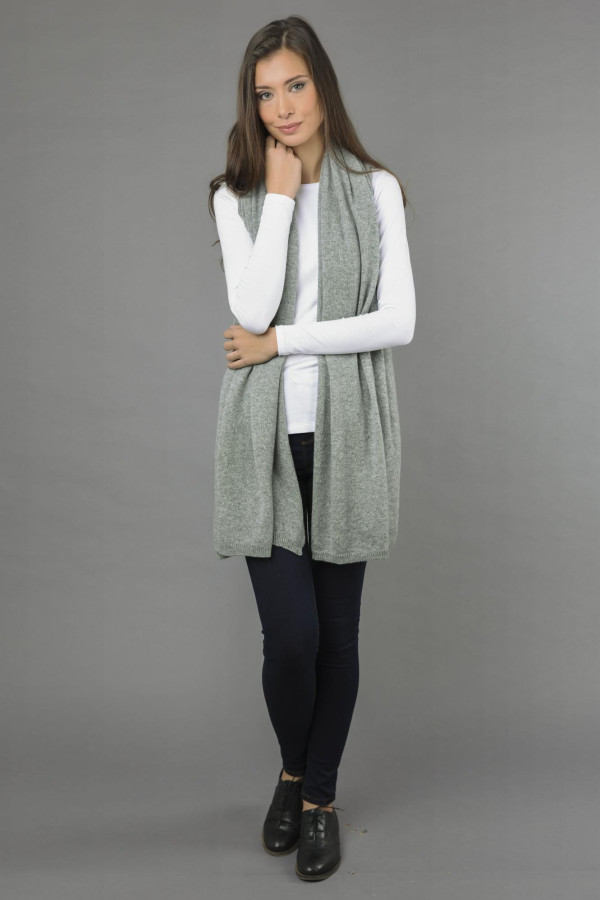 Pure Cashmere Wrap in Light gray - made in Italy