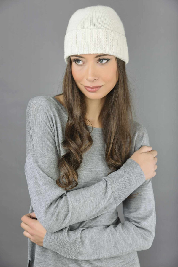 Pure Cashmere Plain and Ribbed Knitted Beanie Hat in Cream White 2