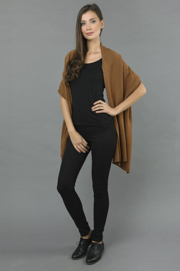 Pure Cashmere Wrap in Brown - made in Italy