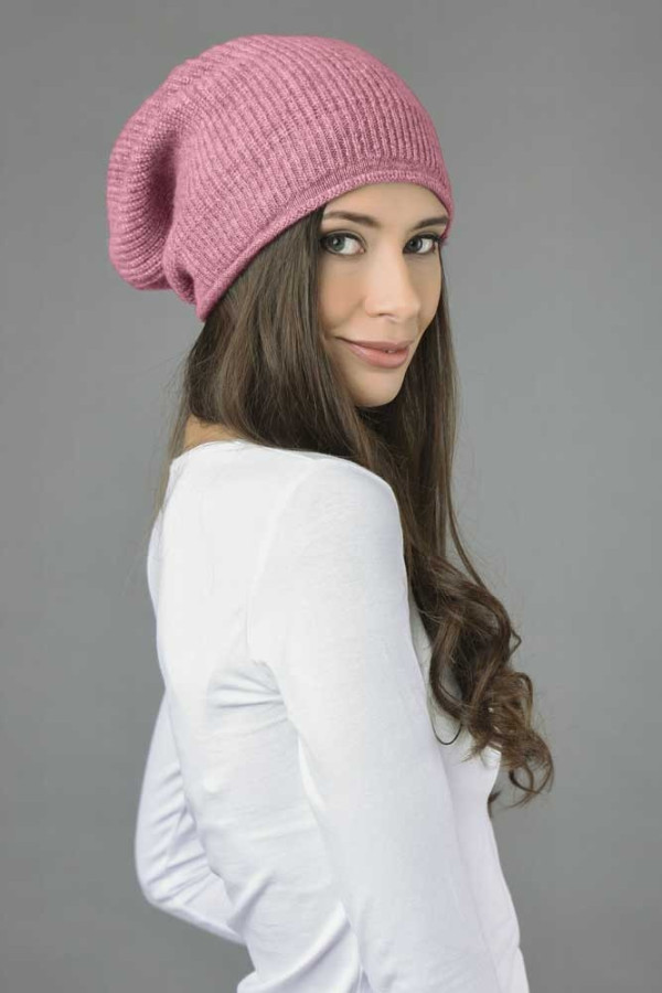 Pure Cashmere Ribbed Knitted Slouchy Beanie Hat in Antique Pink 02