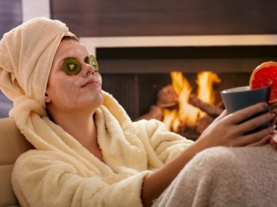 A New Mom's Guide to Pampering Herself at Home